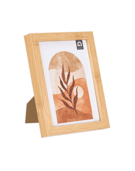 Moldura de mesa em bambu natural sobre superfície neutra Eurokasa