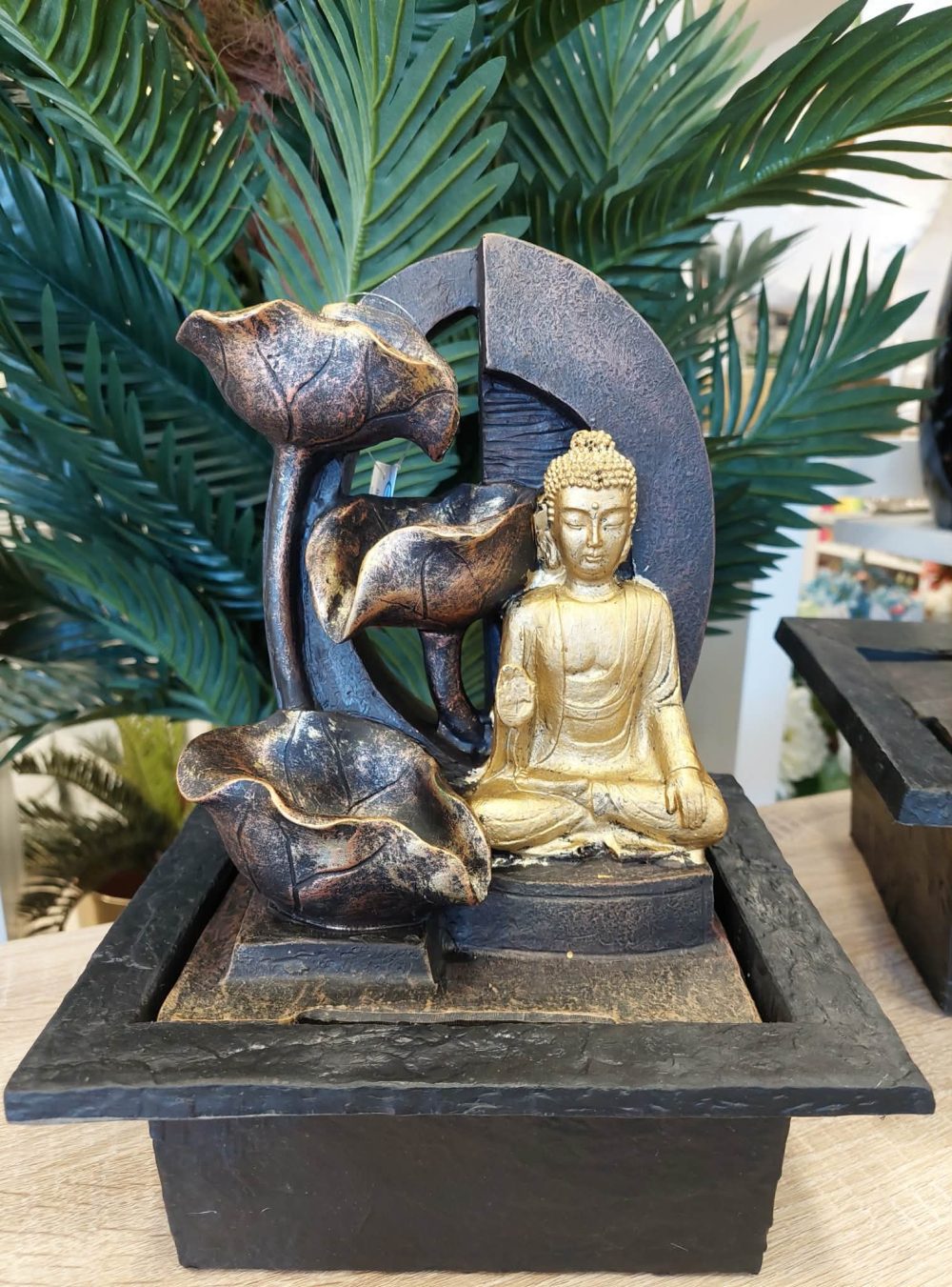 Fonte de água decorativa Buda com luz led para interior Eurokasa