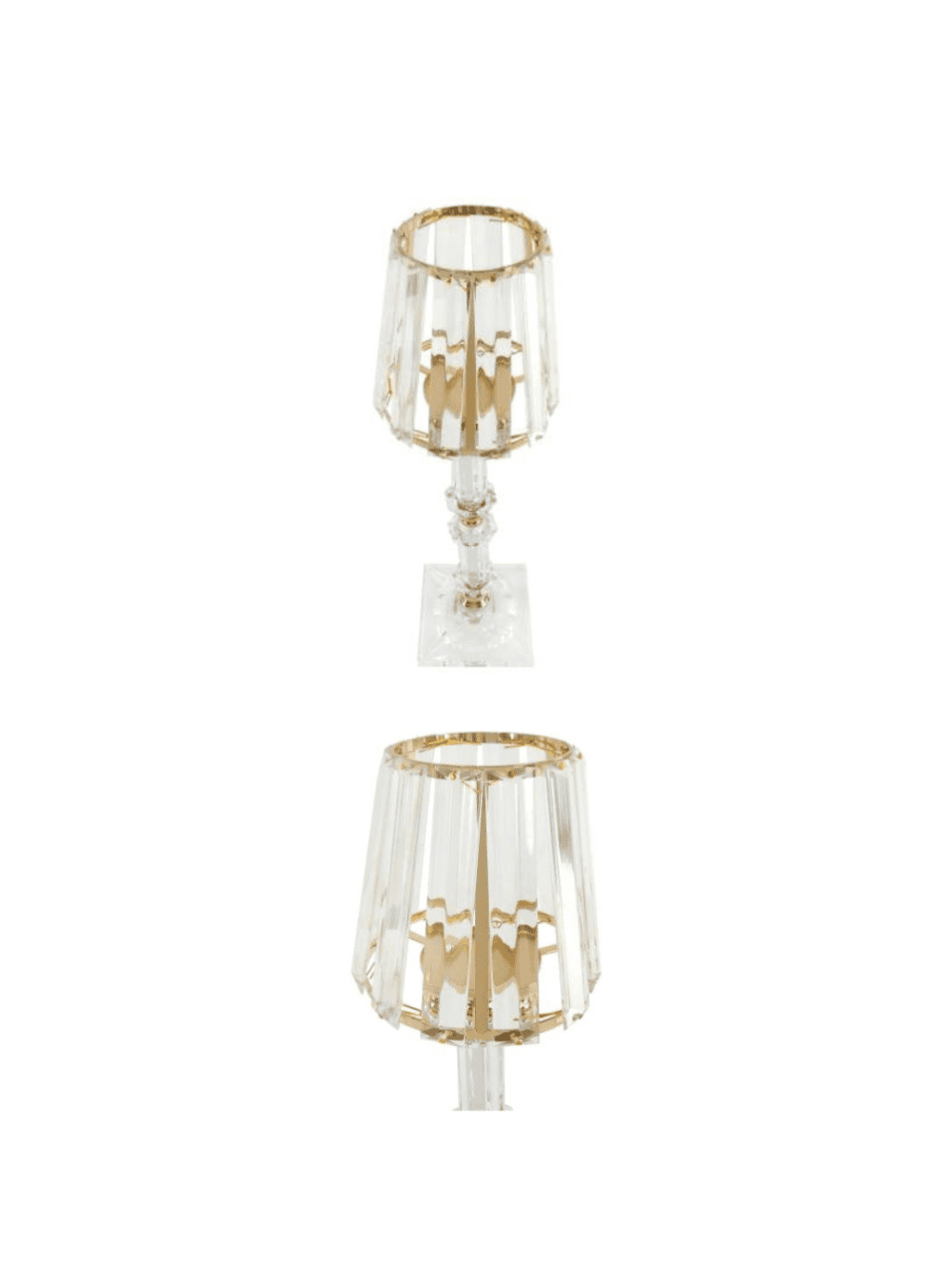Castiçal em metal e cristal com abajur ouro decorativo sobre fundo branco Eurokasa